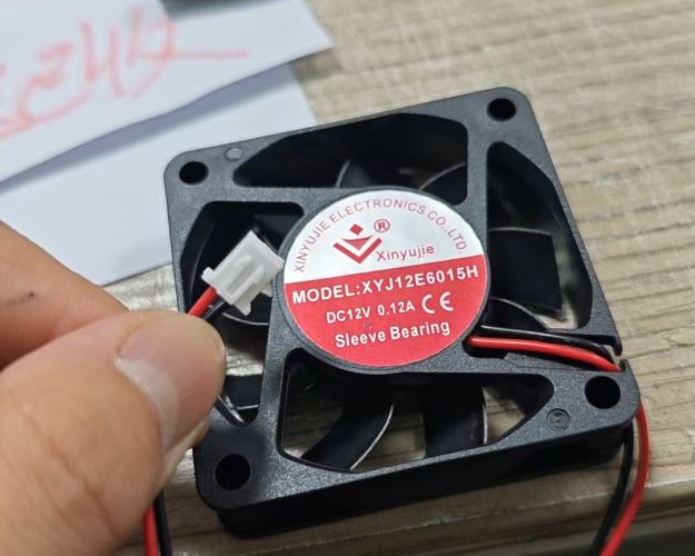 QUẠT TẢN NHIỆT XYJ12E6015H