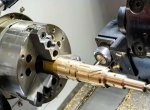 So sánh máy CNC 3 trục và 5 trục: Đâu là lựa chọn phù hợp cho doanh nghiệp