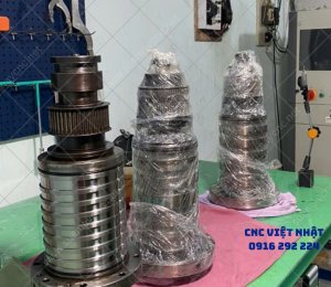 CNC VIỆT NHẬT NHẬN SỬA 3 BỘ TRỤC CHÍNH MÁY PHAY CNC BT40 – TỐC ĐỘ 10.000 V/P